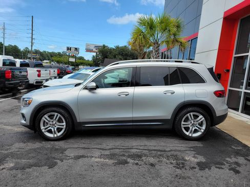 Used 2020 Mercedes-Benz GLB 250 4MATIC image 8