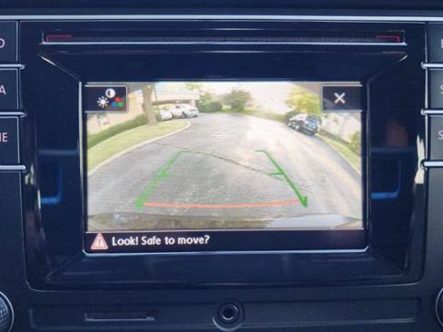 Used 2017 Volkswagen Jetta S FWD image 18