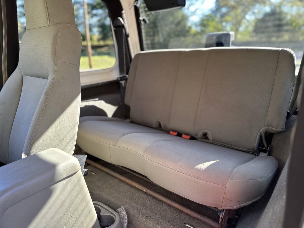 Used 2006 Jeep Wrangler X AWD/4WD image 12
