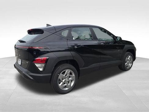New 2026 Hyundai Kona SE AWD/4WD image 5