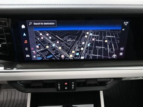 Certified 2025 Porsche Cayenne Turbo AWD/4WD image 19