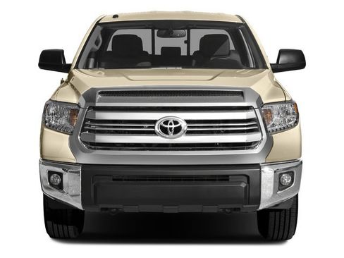 Used 2016 Toyota Tundra SR5 w/ SR5 Upgrade Package AWD/4WD image 4