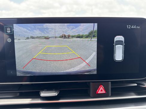 Used 2026 Kia Carnival FWD image 23