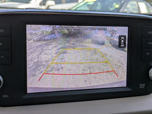 Used 2019 Hyundai Santa Fe Limited w/ Cargo Package FWD image 27