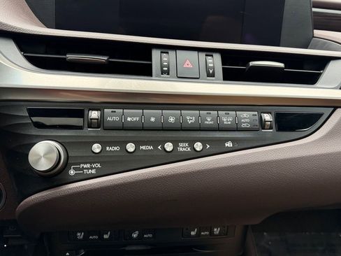 Used 2021 Lexus ES 250 w/ Premium Package image 20