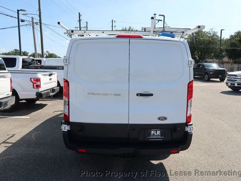 Used 2018 Ford Transit 250 148 Low Roof RWD image 4