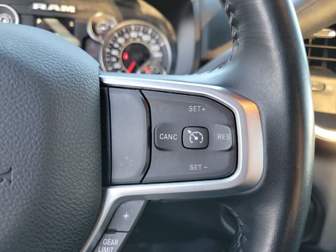 Used 2024 RAM 3500 Big Horn image 17