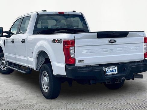 Used 2020 Ford F250 XL w/ Power Equipment Group AWD/4WD image 4