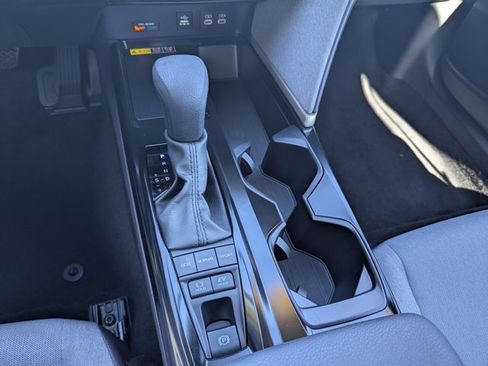 Used 2025 Toyota Camry LE image 26