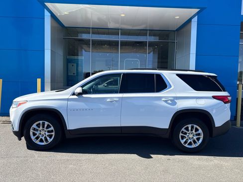 Used 2020 Chevrolet Traverse LT AWD/4WD image 9