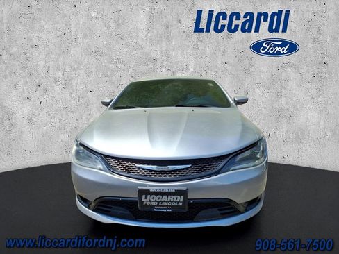 Used 2015 Chrysler 200 S FWD image 2
