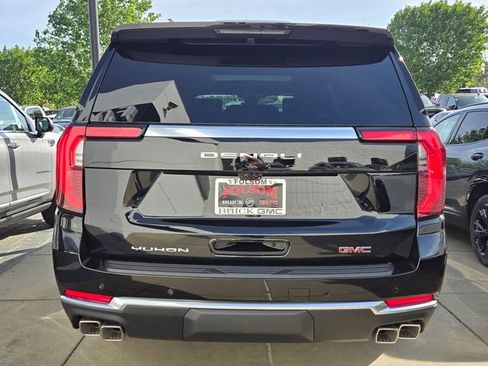 New 2026 GMC Yukon XL Denali w/ Denali Reserve Package AWD/4WD image 4