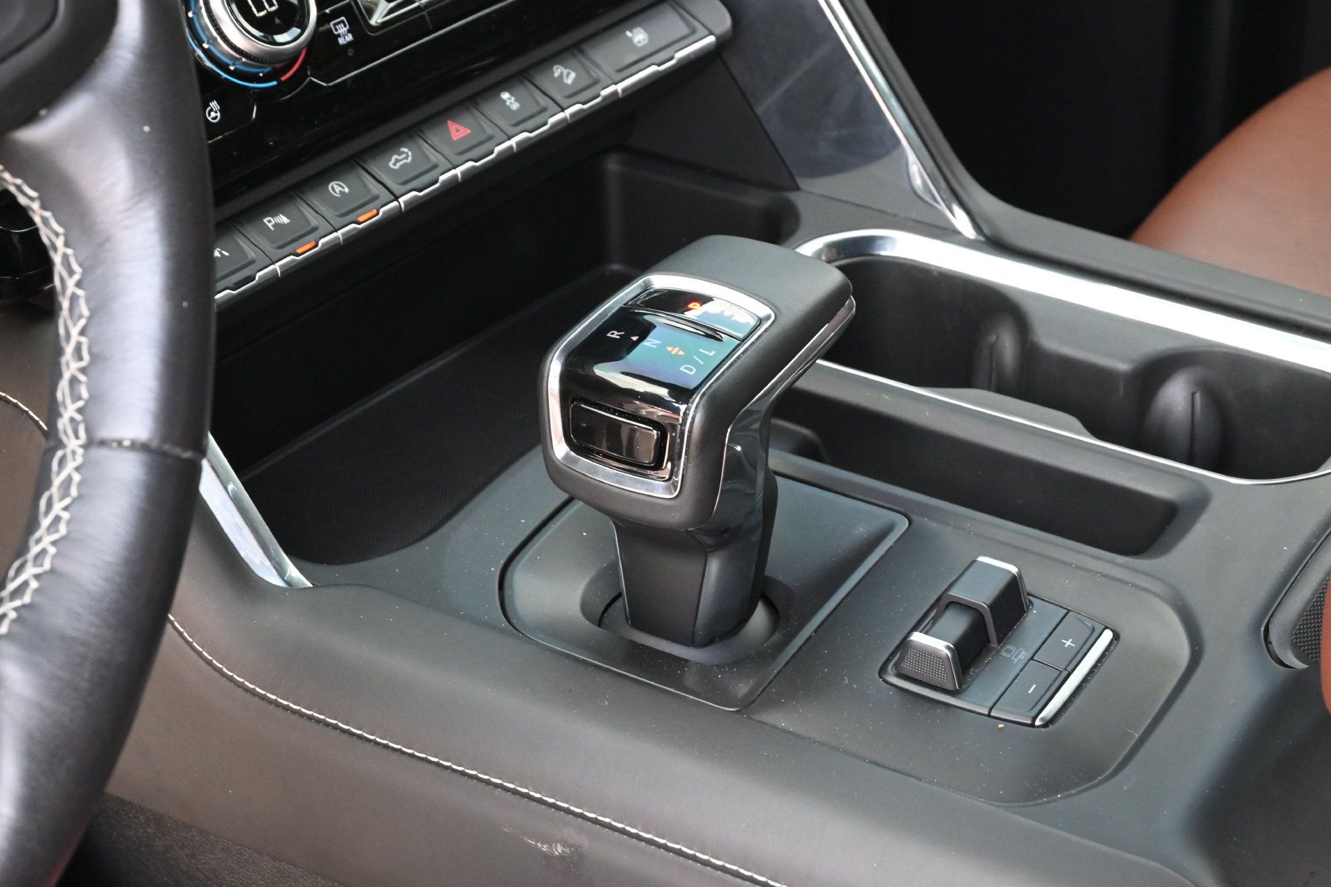 Used 2024 GMC Sierra 1500 Denali Ultimate AWD/4WD image 15