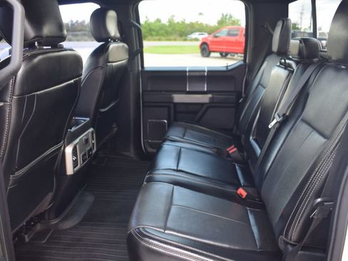 Used 2018 Ford F150 Lariat w/ Equipment Group 501A Mid AWD/4WD image 10