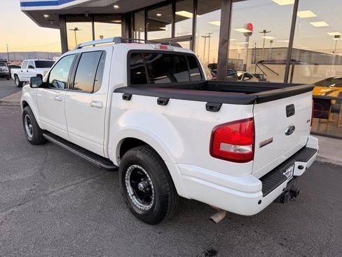 Used 2010 Ford Explorer Sport Trac Limited image 3