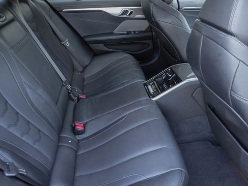 Used 2020 BMW M850i Gran Coupe xDrive image 35