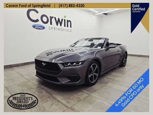 Used 2025 Ford Mustang Premium RWD image 1