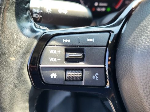 Used 2024 Honda HR-V EX-L image 23