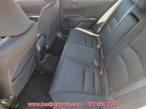 Used 2015 Honda Accord Sport image 10