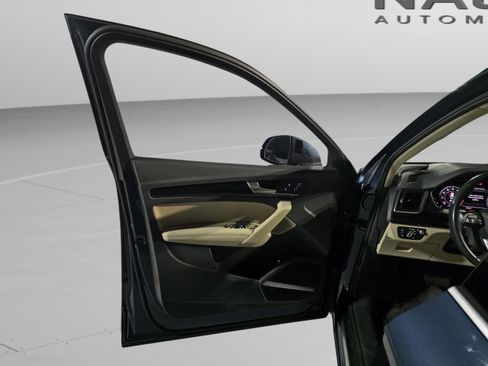 Used 2018 Audi Q5 Prestige w/ Prestige Package image 9