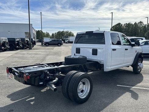 New 2026 RAM 5500 Tradesman w/ Chrome Appearance Group AWD/4WD image 8