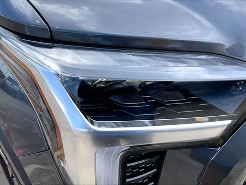 Used 2025 Toyota Tundra SR5 w/ SX Package RWD image 27