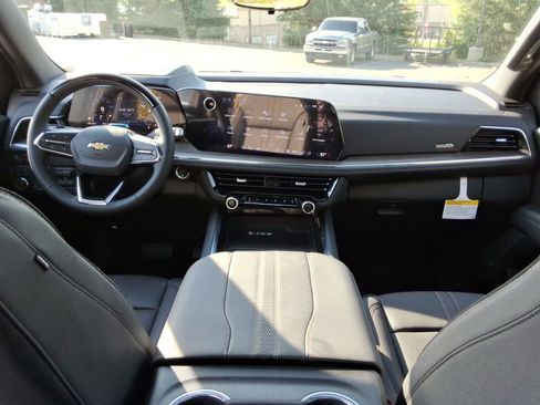 New 2026 Chevrolet Suburban High Country AWD/4WD image 21