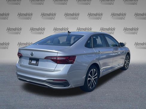 Used 2022 Volkswagen Jetta Sport FWD image 9