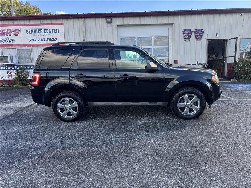 Used 2012 Ford Escape XLT FWD image 1