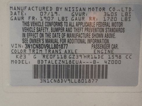 Used 2020 Nissan Versa S FWD image 33
