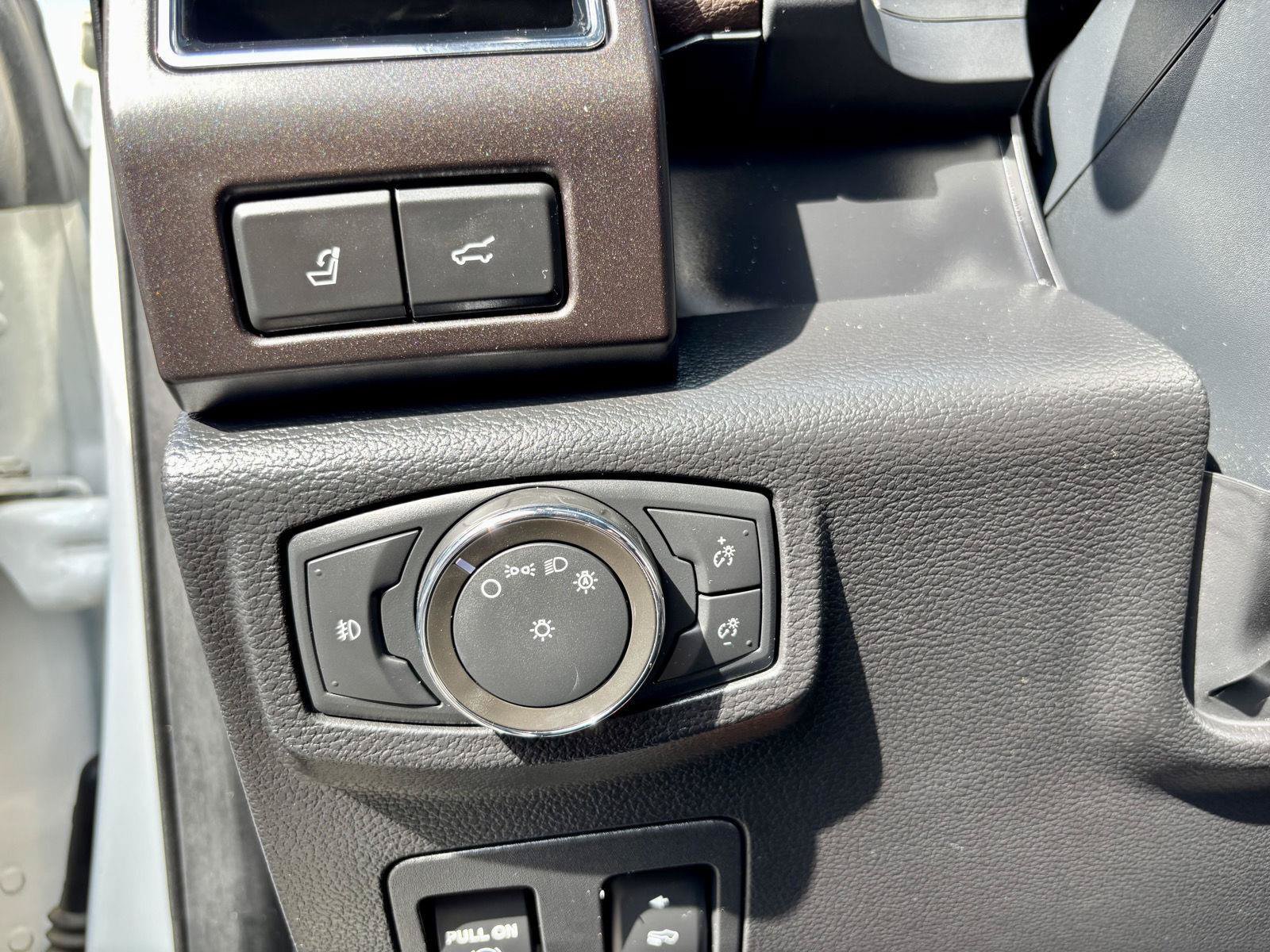 Used 2021 Ford Expedition Max King Ranch AWD/4WD image 23