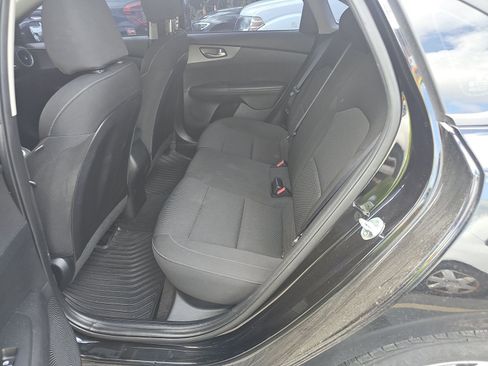 Used 2020 Kia Forte LXS image 11