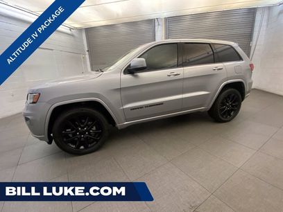 Used 2018 Jeep Grand Cherokee Altitude