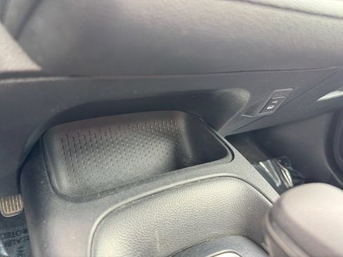Certified 2024 Toyota Corolla SE FWD image 24