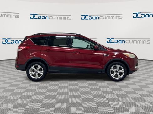 Used 2014 Ford Escape SE w/ Equipment Group 201A image 9