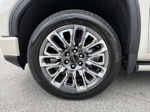 New 2026 GMC Sierra 1500 Denali Ultimate image 14