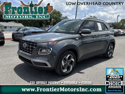 Used 2024 Hyundai Venue SEL