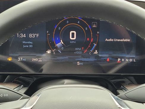 New 2025 Chevrolet Suburban Premier w/ Sun And Tow Package image 30