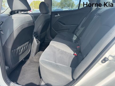 Used 2016 Kia Optima Hybrid w/ Hybrid Convenience Package FWD image 13