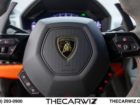 Used 2023 Lamborghini Huracan Tecnica RWD image 58