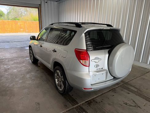 Used 2008 Toyota RAV4 4WD V6 image 2