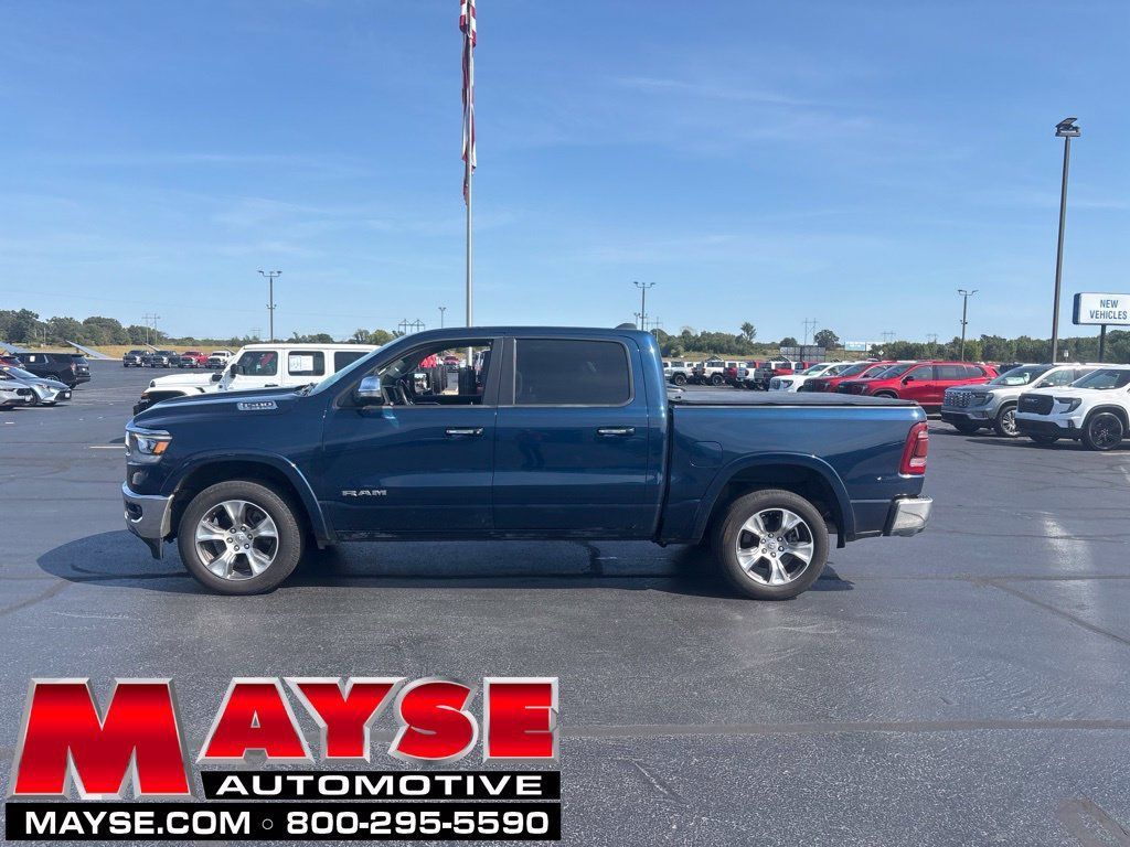 Used 2022 RAM 1500 Laramie AWD/4WD image 1