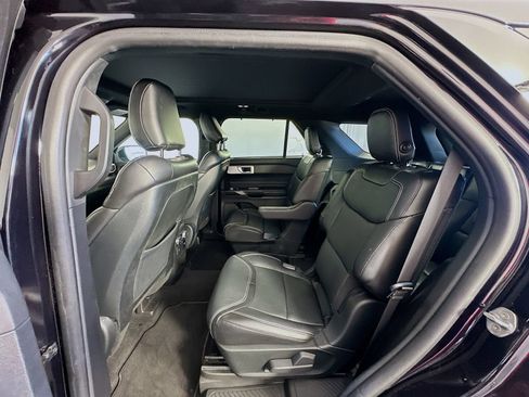 Used 2020 Ford Explorer ST w/ ST Street Pack AWD/4WD image 25