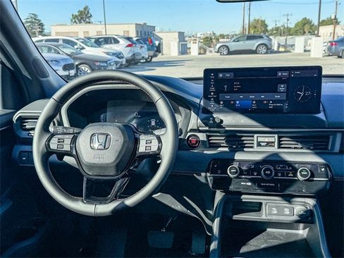 New 2026 Honda Pilot Sport image 16