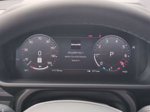 New 2026 Land Rover Defender 110 X-Dynamic SE AWD/4WD image 8