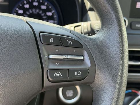 Certified 2023 Hyundai Kona SEL AWD/4WD image 22