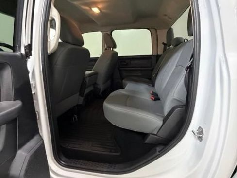 Used 2017 RAM 2500 Tradesman w/ Chrome Appearance Group AWD/4WD image 22