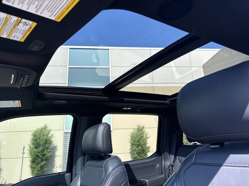 Used 2025 Ford F150 Raptor AWD/4WD image 28