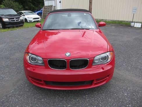 Used 2009 BMW 128i Convertible RWD image 2