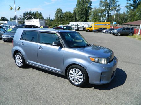 Used 2011 Scion xB Base 4dr Wagon 4A image 2